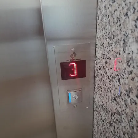 Elsid Appartement Tirana
